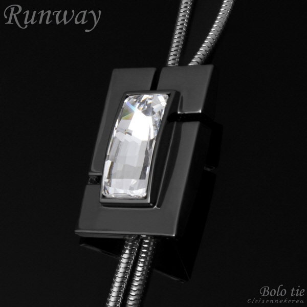 Bolo tie / Runway / Swarovski / Snake Chain / Metal tie